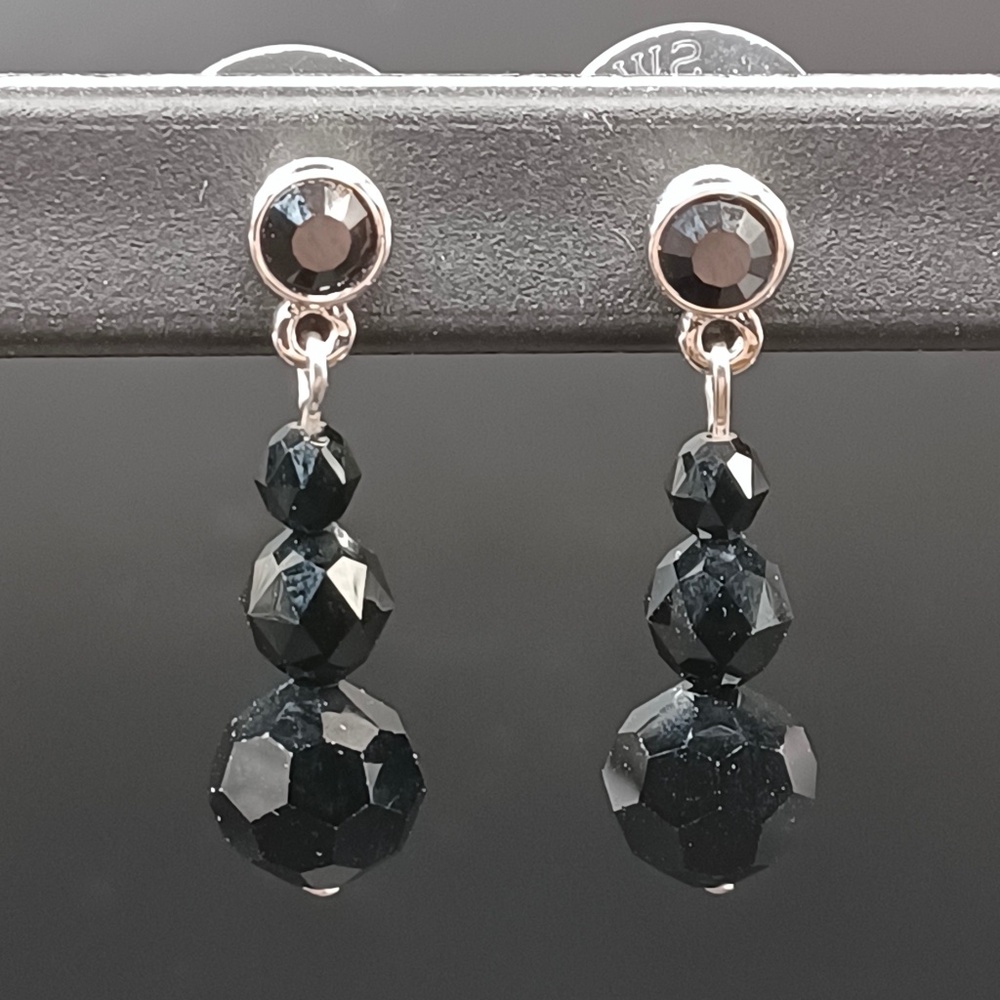 Swarovski jet crystal drop earrings